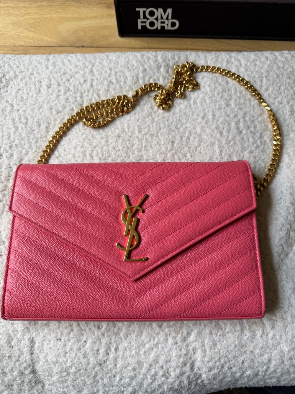 Saint Laurent Pink Cassandre Wallet on Chain Envelope Crossbody - Picture 1 of 16